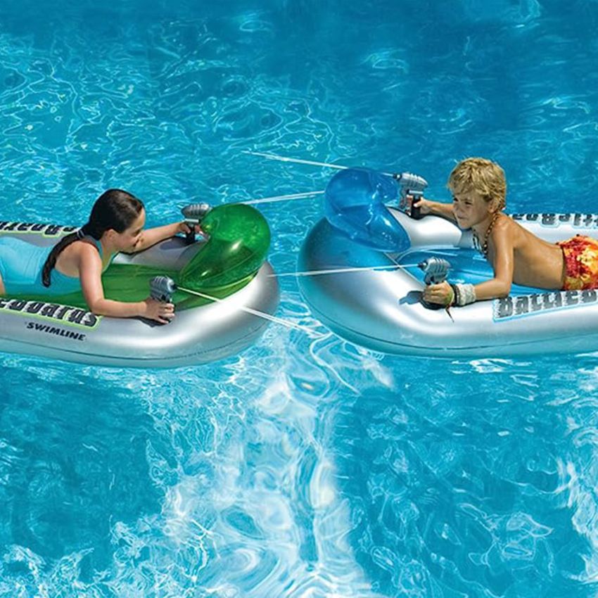 Inflatable boat with water gun (2X)